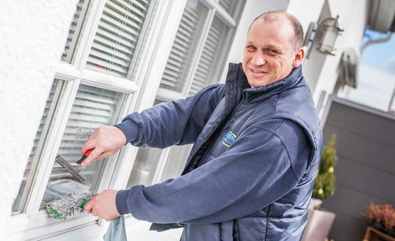 Rainer Ehmke von Bartels Gebäudereinigung aus Hamburg